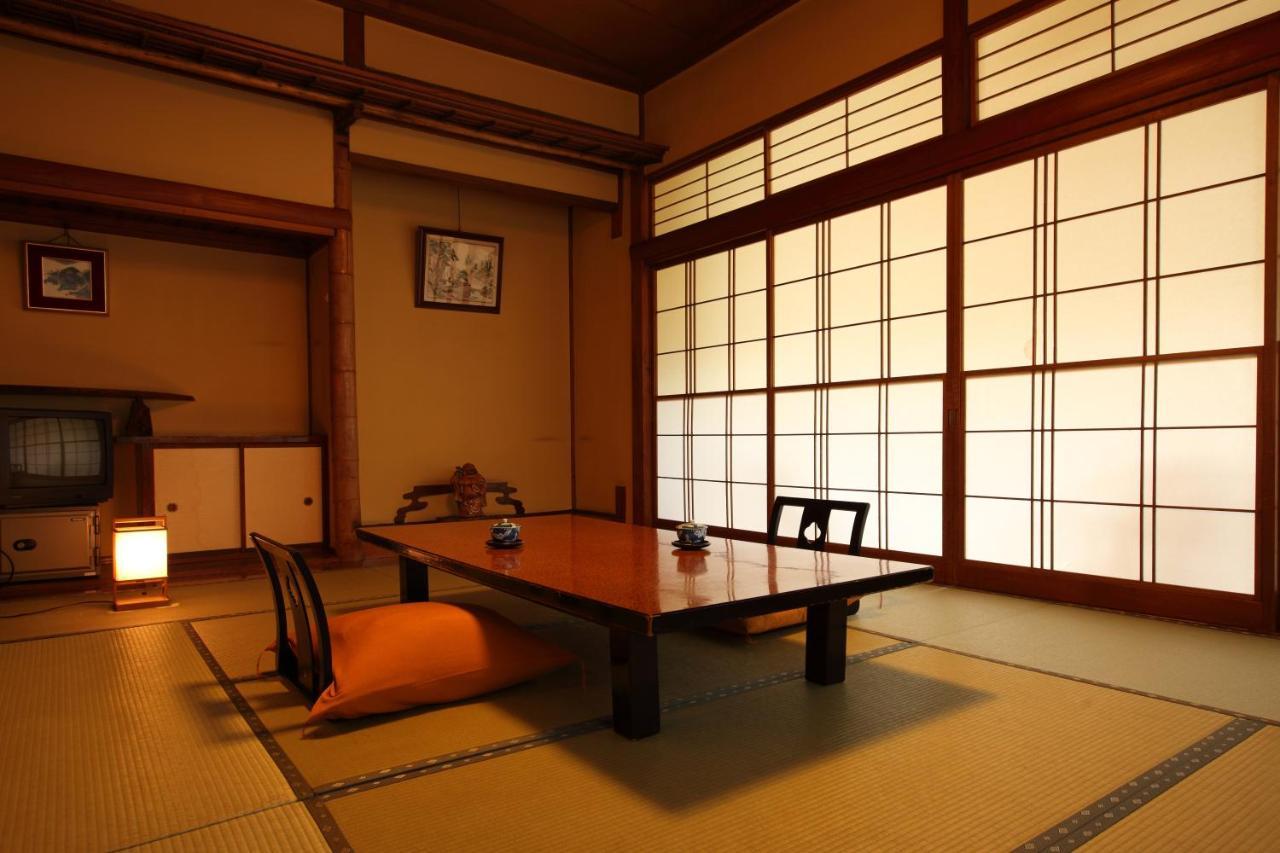 Hakone Onsen Ryokan Yaeikan Luaran gambar